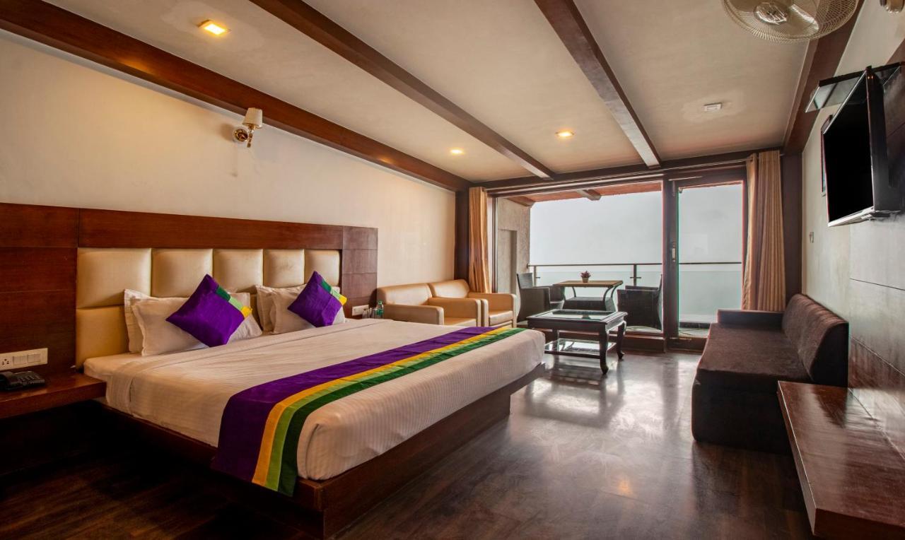 Treebo Premium Queen Of Hills Near Mall Road Mussoorie Bagian luar foto