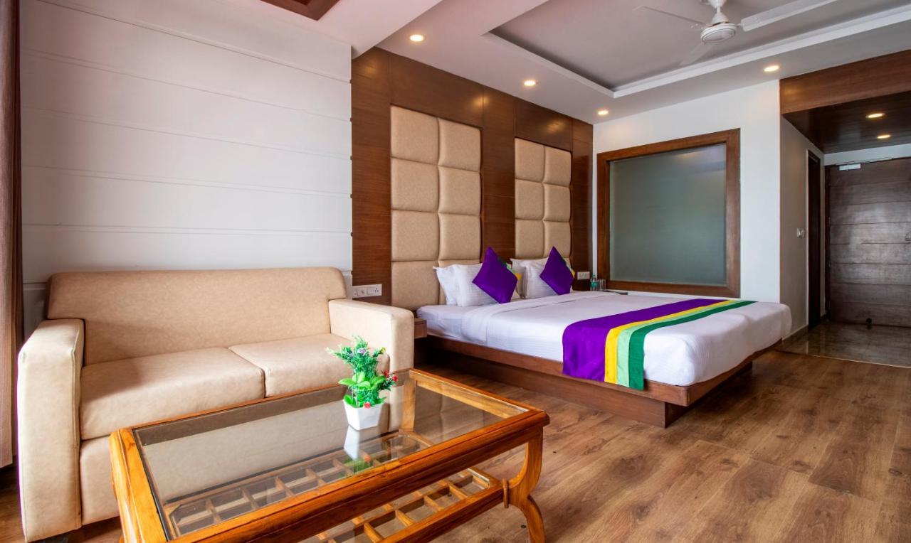 Treebo Premium Queen Of Hills Near Mall Road Mussoorie Bagian luar foto