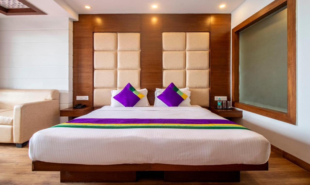 Treebo Premium Queen Of Hills Near Mall Road Mussoorie Bagian luar foto